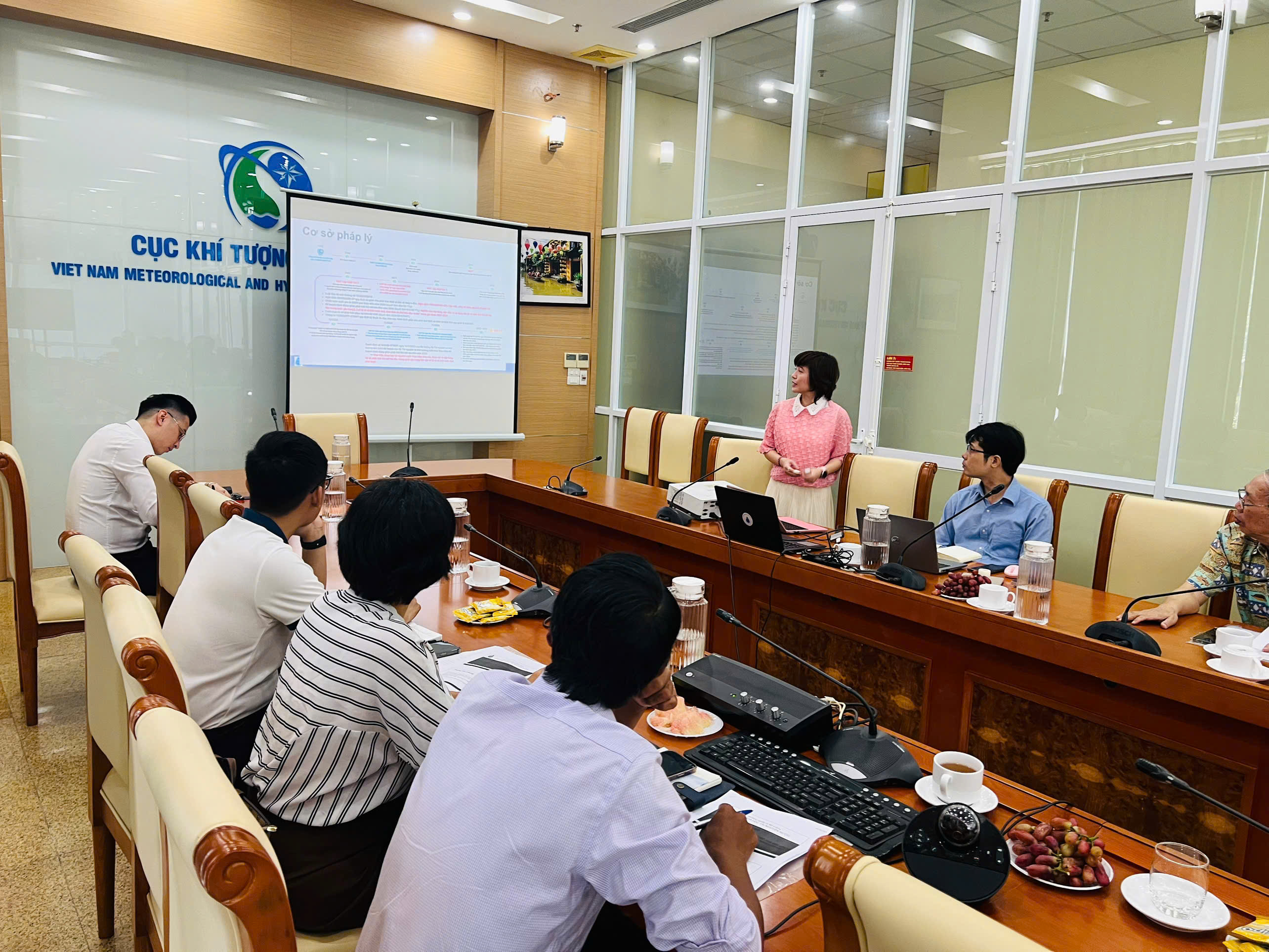 Hội thảo khoa học tại Hà Nội lấy ý kiến về các kết quả thực hiện nhiệm vụ. Điều tra, khảo sát và xây dựng hệ số phát thải khí mê-tan đặc trưng quốc gia trong lĩnh vực xử lý và xả thải nước thải sinh hoạt.